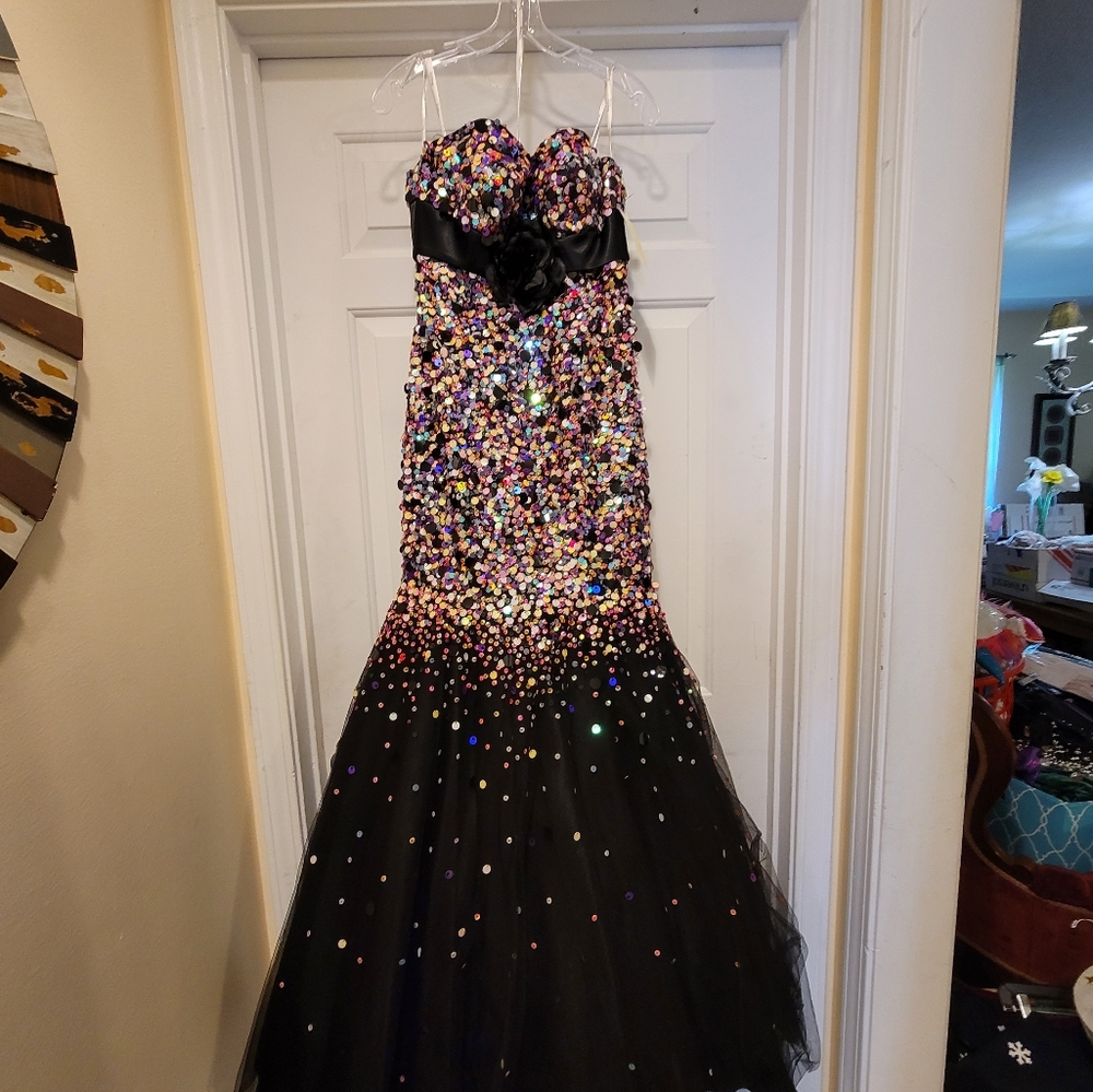 Tiffany PROM Dress